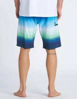 BILLABONG BOARDSHORTS FLUID AIRLITE PERFORMANCE NEO GREEN 20" 13 BILLABONG BOARDSHORTS FLUID AIRLITE PERFORMANCE NEO GREEN 20" -Surfcorner Store billabong boardshorts fluid airlite performance 6