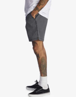 QUIKSILVER TAXER 17" ELASTICATED SHORTS BLACK 14 QUIKSILVER TAXER 17" ELASTICATED SHORTS BLACK -Surfcorner Store quiksilver bermuda taxer 17 black 3