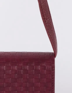 RIP CURL WANDERER SMALL CROSSBODY BAG -Surfcorner Store rip curl borsa a tracolla wanderer small dark red