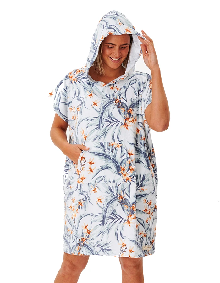 RIP CURL DIAMOND BAY HOODED TOWEL LIGHT BLUE 1 RIP CURL DIAMOND BAY HOODED TOWEL LIGHT BLUE