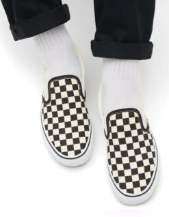 VANS CHECKERBOARD CLASSIC SLIP-ON SHOES -Surfcorner Store vans scarpe classic slip on checkerboard 4