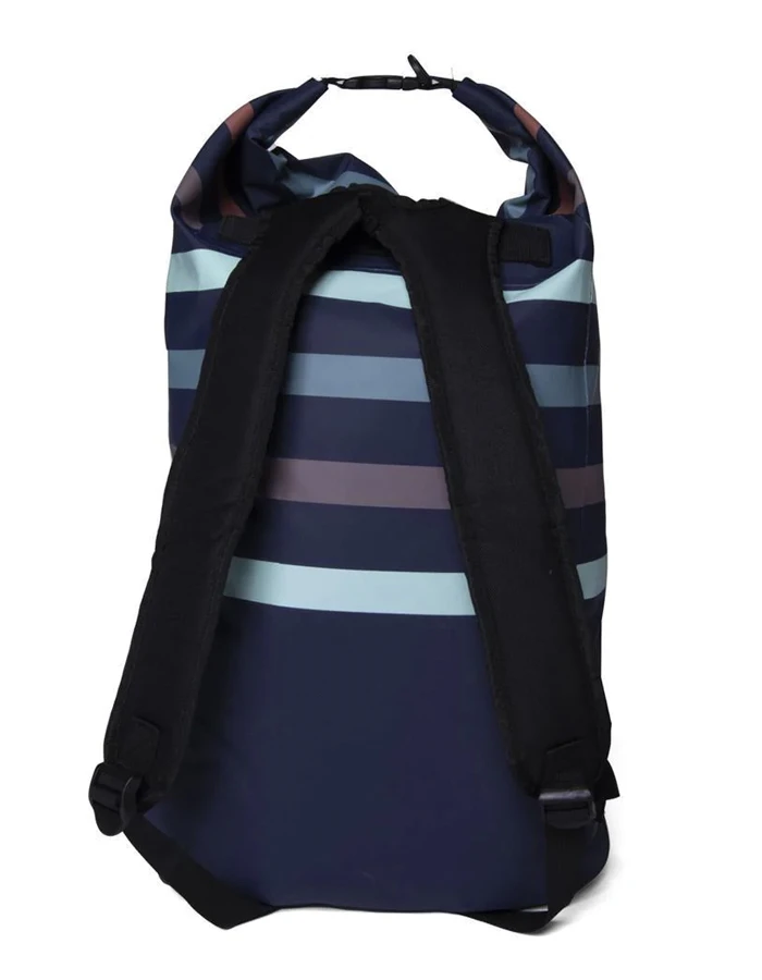 VISSLA 7 SEAS 35L DRY BACKPACK DARK DENIM 3 VISSLA 7 SEAS 35L DRY BACKPACK DARK DENIM - Image 3