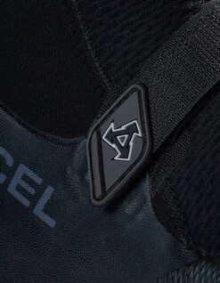 XCEL MEN'S INFINITI SPLIT TOE 3MM -Surfcorner Store xcel 3mm calzari infiniti split toe 4